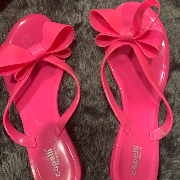 Capelli of New York Shoes - Capelli New York Jelly Sandals size 8